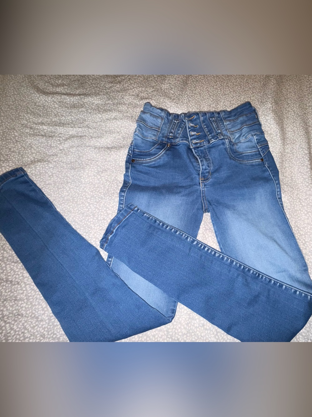 Seven7 High-Rise Multi-Button Blue Skinny Jeans
